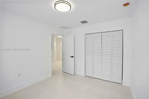 5823 NW 30th Avenue Miami FL 33142