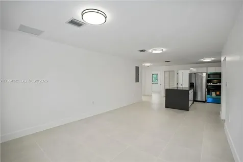 5823 NW 30th Avenue Miami FL 33142
