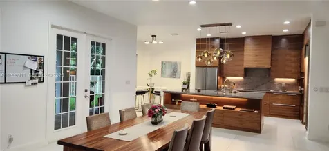 3870 E Hibiscus Street Weston FL 33332