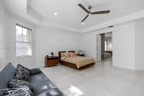3870 E Hibiscus Street Weston FL 33332