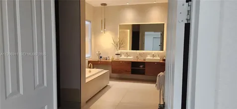 3870 E Hibiscus Street Weston FL 33332