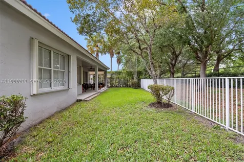 3870 E Hibiscus Street Weston FL 33332