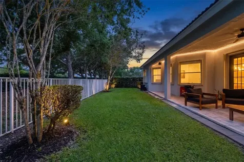 3870 E Hibiscus Street Weston FL 33332