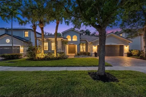 3870 E Hibiscus Street Weston FL 33332