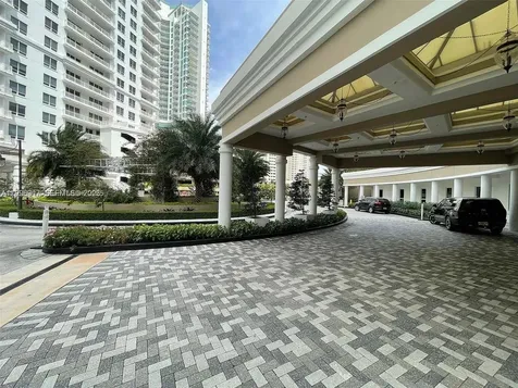 701 Brickell Key Boulevard Miami FL 33131