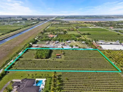 14651 SW 187 Avenue Miami FL 33196