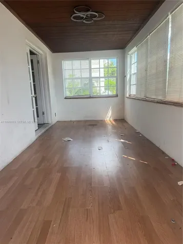 634 SW 10th Avenue Miami FL 33130