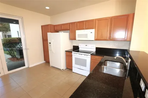 9540 SW 169th Place Miami FL 33196