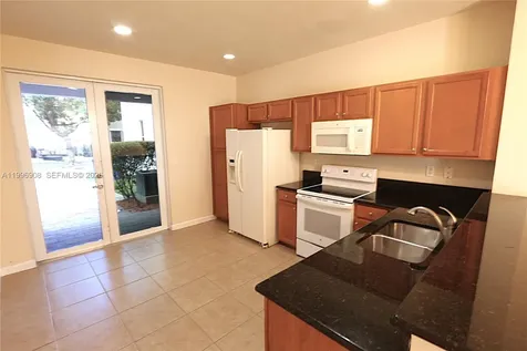 9540 SW 169th Place Miami FL 33196