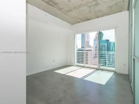133 NE 2nd Avenue Miami FL 33132