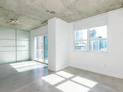 133 NE 2nd Avenue Miami FL 33132