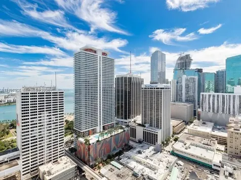 133 NE 2nd Avenue Miami FL 33132