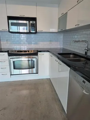133 NE 2nd Avenue Miami FL 33132