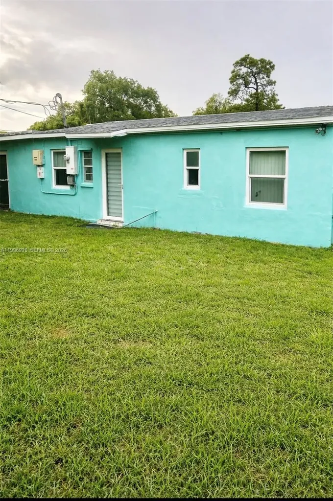 2530 NW 152nd Street Miami Gardens FL 33054