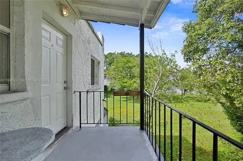 109 NW 6th Avenue Miami FL 33128