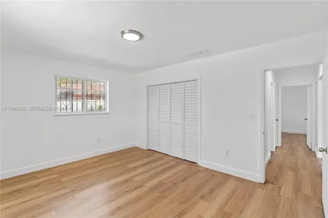 361 E 39th Street Hialeah FL 33013