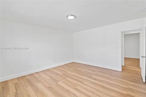 361 E 39th Street Hialeah FL 33013