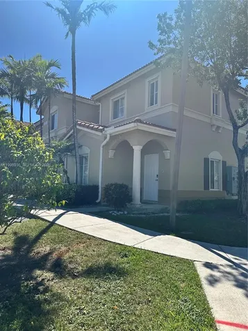 8246 NW 108th Avenue Doral FL 33178