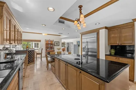 8450 SW 74th Terrace Miami FL 33143