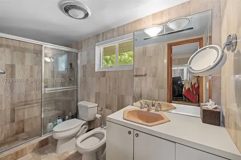 8450 SW 74th Terrace Miami FL 33143