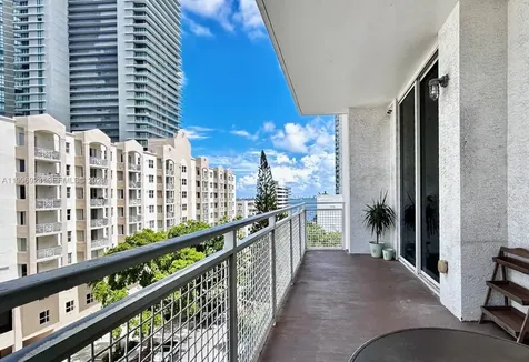 444 NE 30th Street Miami FL 33137