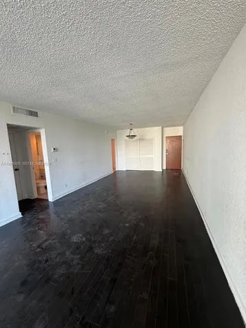 4001 S Ocean Drive Hollywood FL 33019