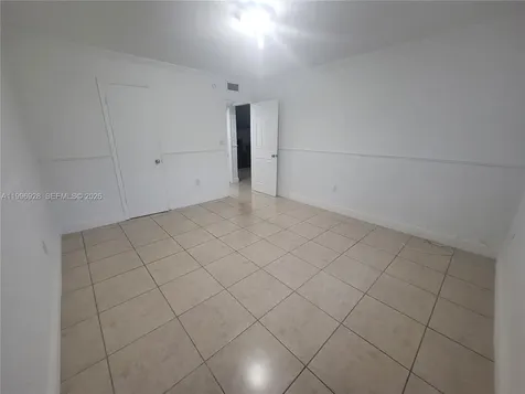 1275 W 35th Street Hialeah FL 33012