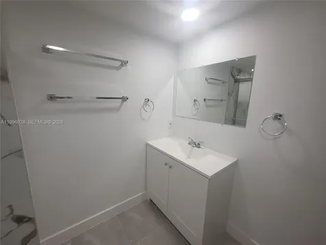 1275 W 35th Street Hialeah FL 33012