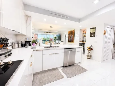 2370 NE 135th Street North Miami FL 33181