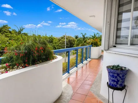 2370 NE 135th Street North Miami FL 33181