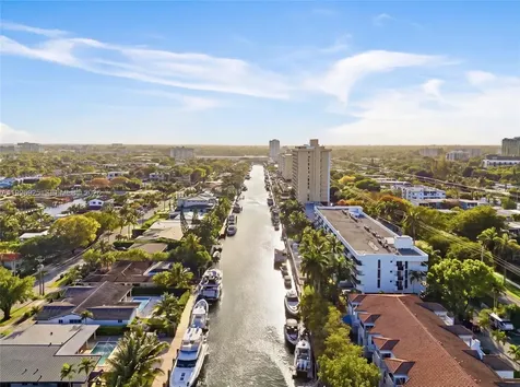 2370 NE 135th Street North Miami FL 33181