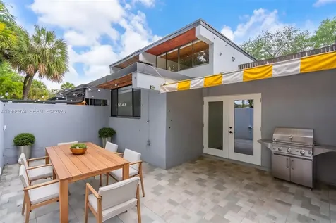 6448 Windmill Gate Road Miami Lakes FL 33014