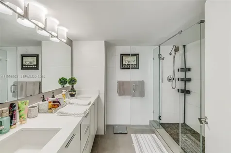 10275 Collins Avenue Bal Harbour FL 33154