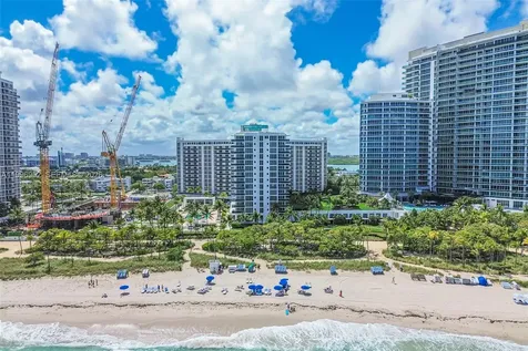 10275 Collins Avenue Bal Harbour FL 33154