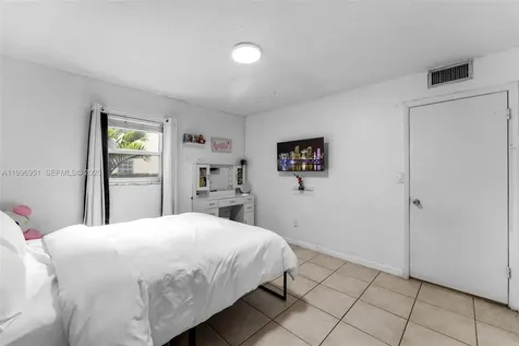 8500 SW 109th Avenue Miami FL 33173