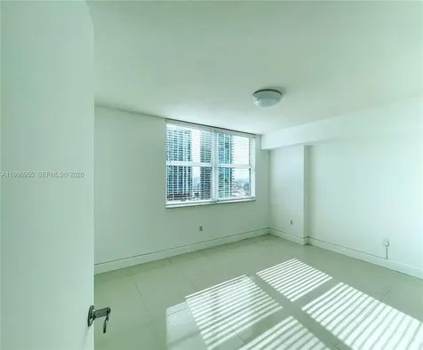 Miami FL 33131