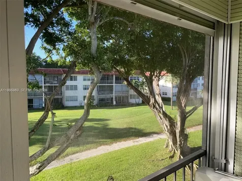 8940 S Hollybrook Boulevard Pembroke Pines FL 33025