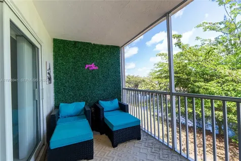 3900 NW 76th Avenue Sunrise FL 33351