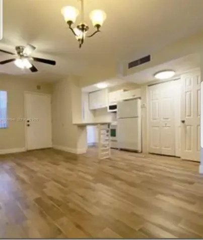 12500 NE 5th Avenue North Miami FL 33161