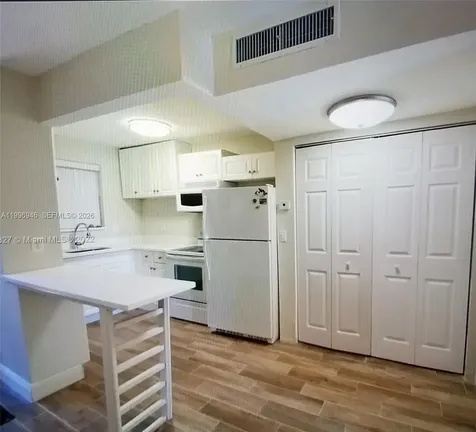 12500 NE 5th Avenue North Miami FL 33161