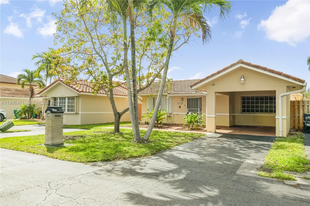 11314 SW 73rd Terrace Miami FL 33173