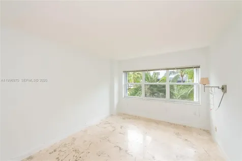 590 Ocean Drive Key Biscayne FL 33149