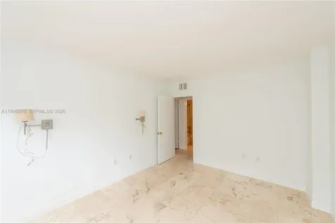 590 Ocean Drive Key Biscayne FL 33149