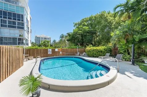 590 Ocean Drive Key Biscayne FL 33149