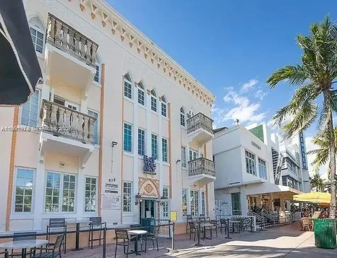 918 Ocean Drive Miami Beach FL 33139