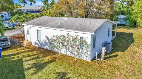 34850 SW 187 Avenue Lot 442 Homestead FL 33034