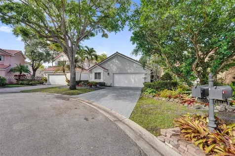 10153 NW 3rd Court Plantation FL 33324