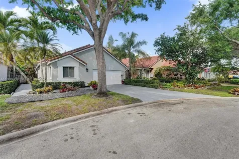 10153 NW 3rd Court Plantation FL 33324