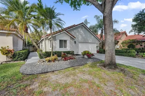 10153 NW 3rd Court Plantation FL 33324