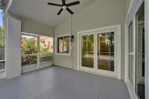 10153 NW 3rd Court Plantation FL 33324